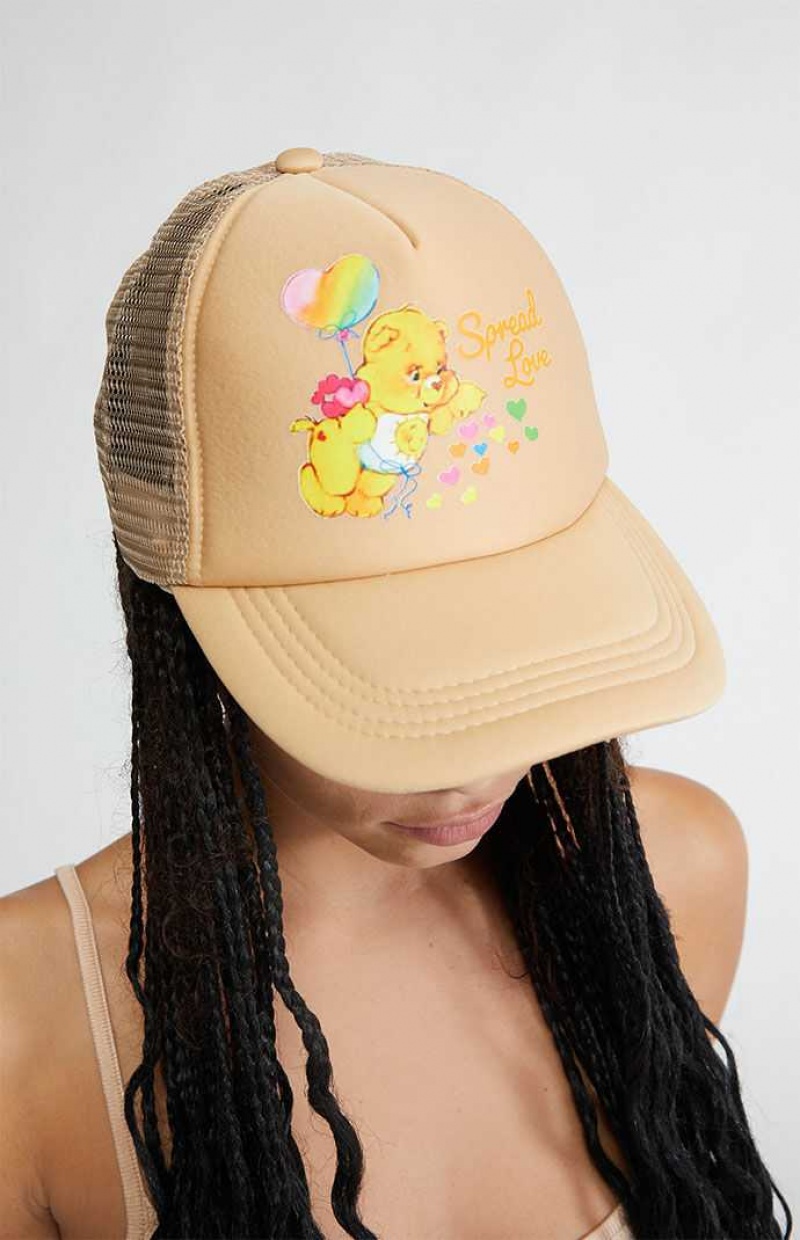 Chapeau PacSun Spread Love Trucker Femme Beige | 574028MCP