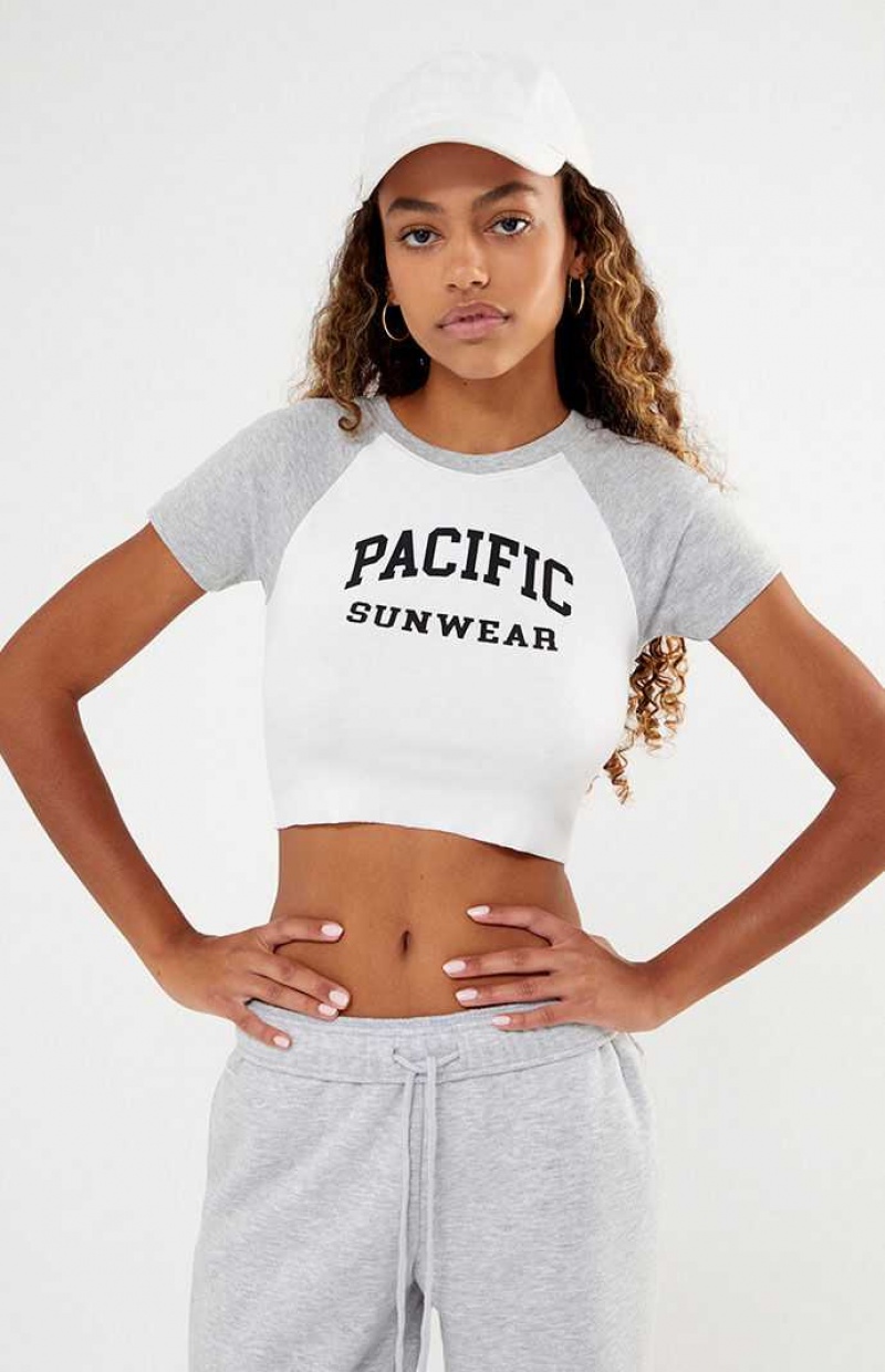 Hauts PacSun White & Grey Pacific Sunwear Arch Raglan Femme Blanche Grise | 173284ZDC